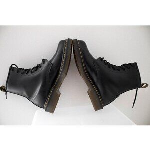 Black Dr. Martens 1460 Smooth Leather / 6 UK - 8 US / Only worn once